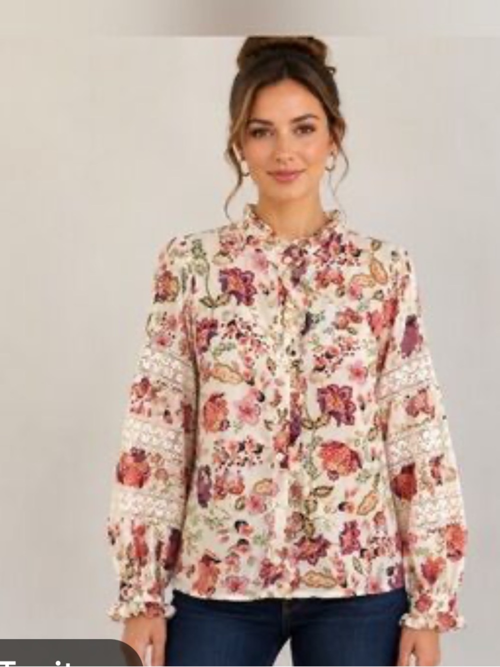 House of Harlow 1960 Ruffle Trim Crochet Puffy Sleeve Floral Top. Size XS.